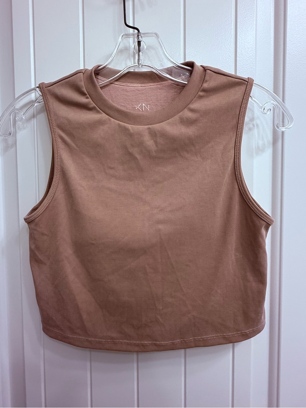 Klassy Network Cropped Tank Top built in bra sz XXS